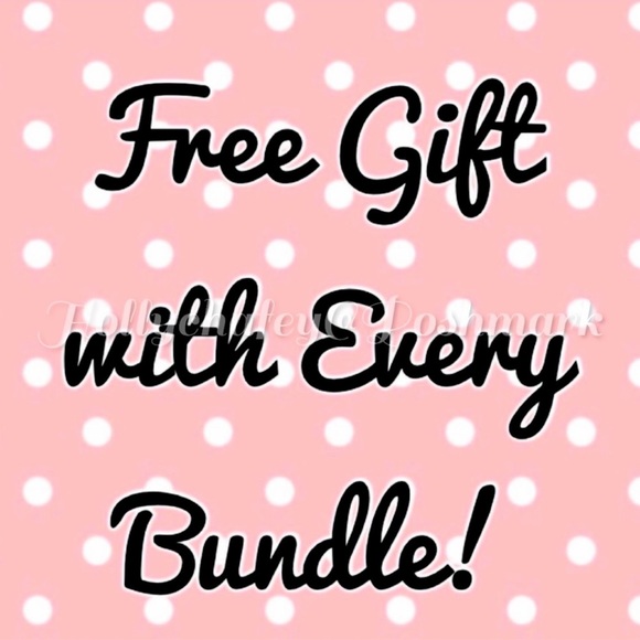 PINK VICTORIA SECRET WOMANS SZ LG SWEATSHIRT - Picture 16 of 17